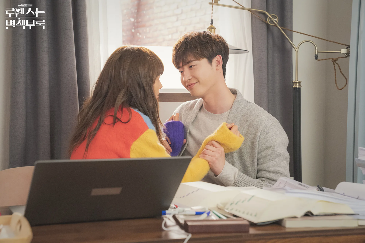 10 лучших корейских сериалов о трепетной офисной романтике
