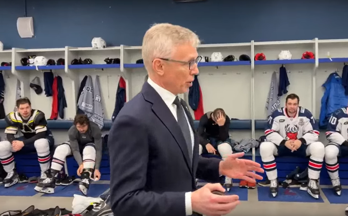 Игорь Ларионов выиграл первую в своей карьере серию Кубка Гагарина. Фото: КХЛ