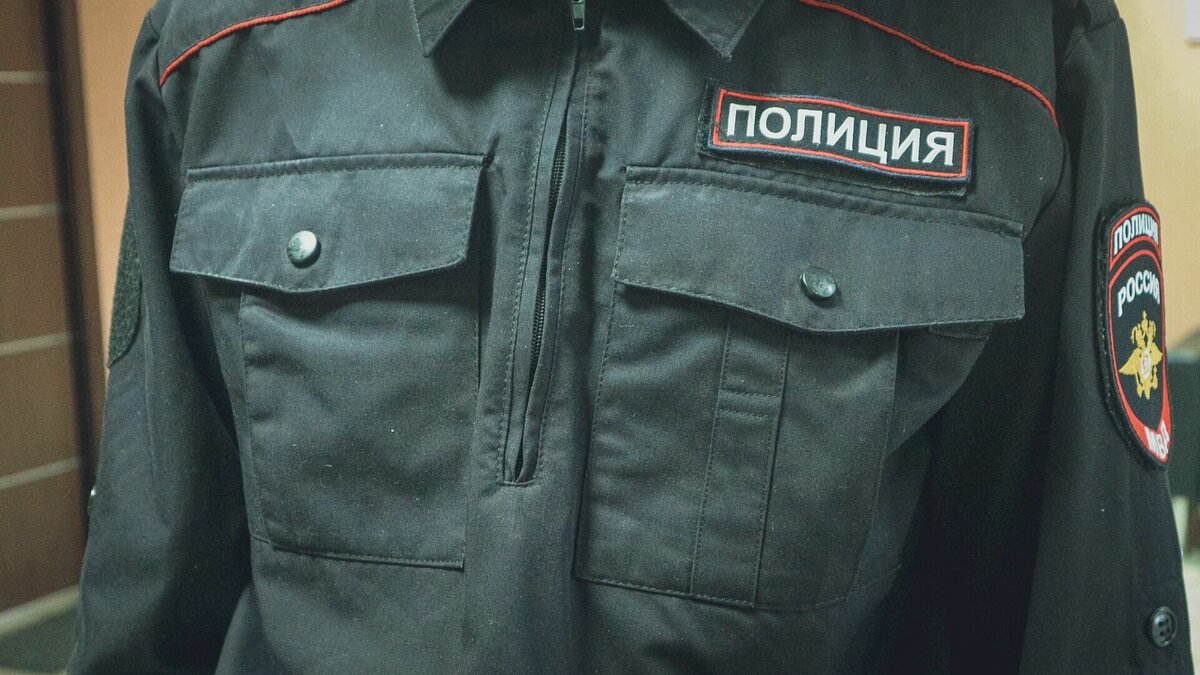     Матери четырехлетнего ребенка, который чуть не выпал из окна в деревне Анкудиновка Кстовского района, грозит штраф от 100 до 500 рублей. В отношении нее составлен протокол, рассказали NewsNN в пресс-службе ГУ МВД России по региону.