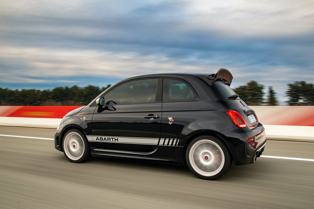 Fiat 500 Abarth 2022