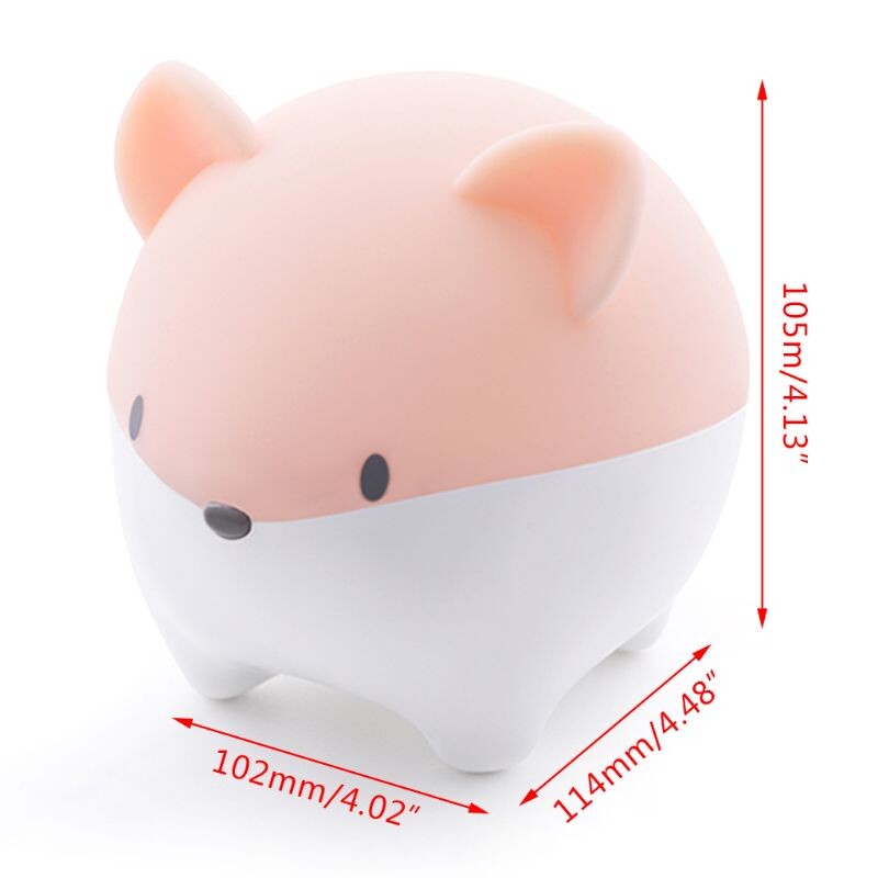 Копилка на белом фоне