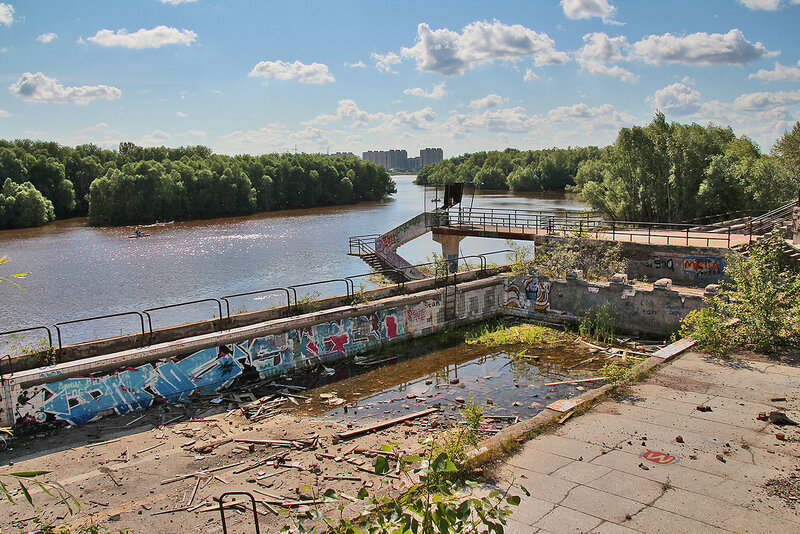 Парк на зеленом острове омск