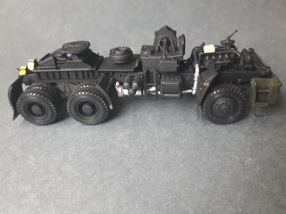 Катафот на переднем крыле от Три А 