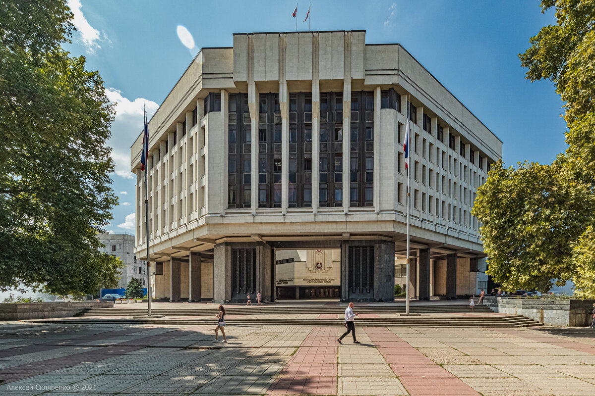 Парадный и не очень Симферополь. На что посмотреть в столице Крыма? Обзор  центра и окрестностей | НЕ ФОТОГРАФ | Дзен