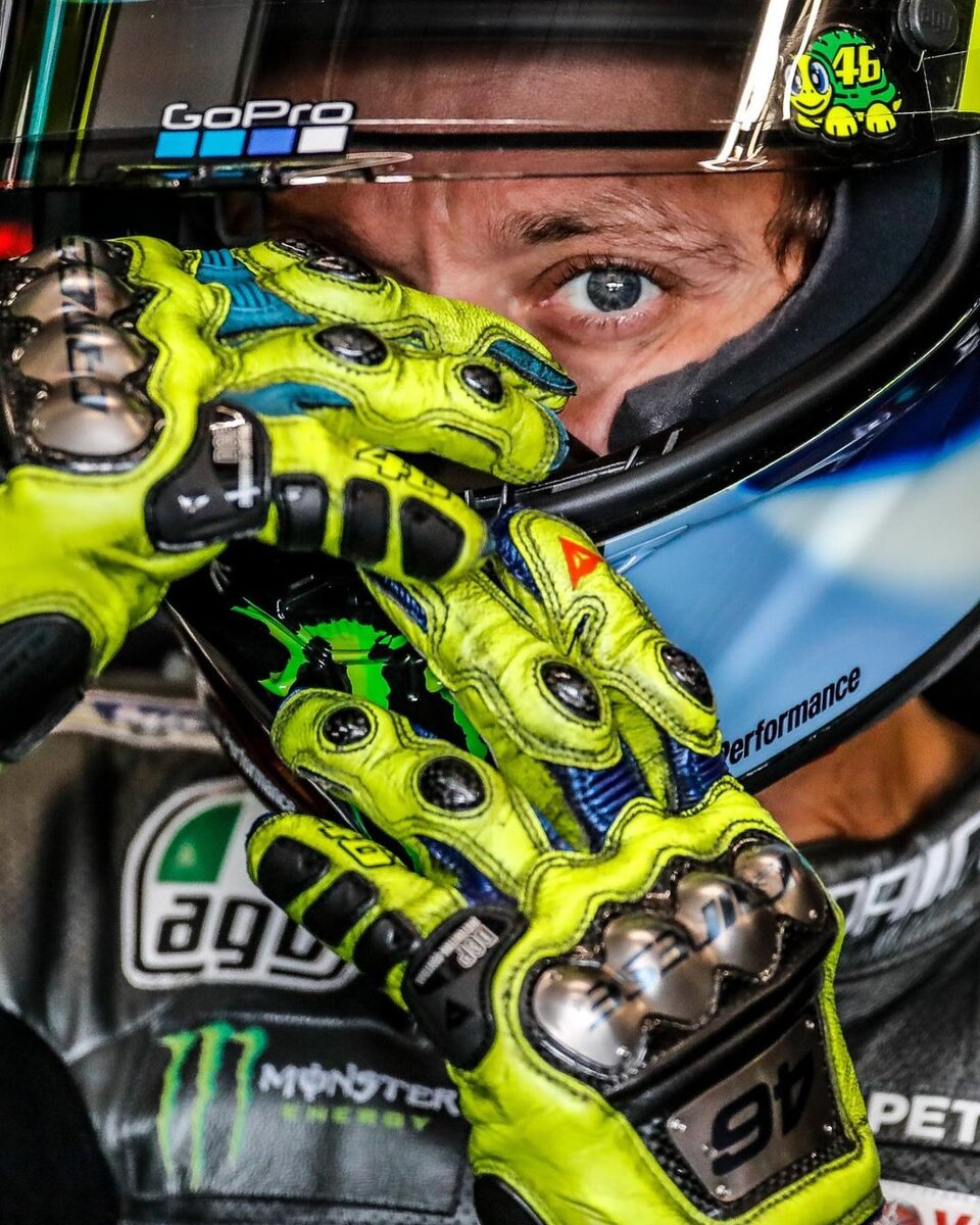 Валентино Росси