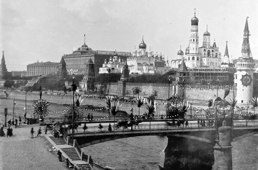 Москва украшенная к коронации Николая II. 1896 год.