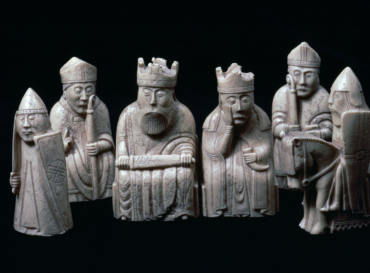 The Chessmen шахматы