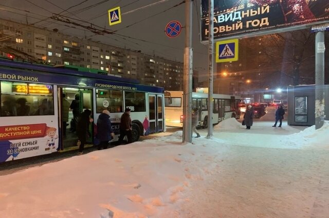    На следующей остановке пенсионерка, превозмогая боль, смогла сообщить кондуктору, что ей нужно выходить. Фото: Предоставлено героем публикации/ Михаил Тимошенко