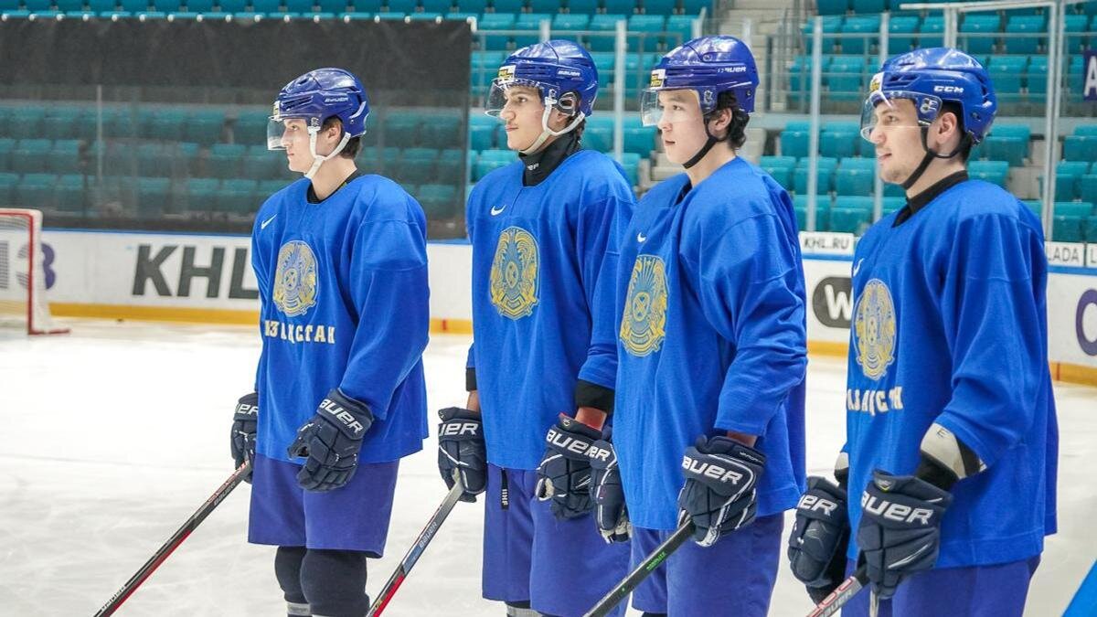    Студенческая сборная Казахстана по хоккею:icehockey.kz