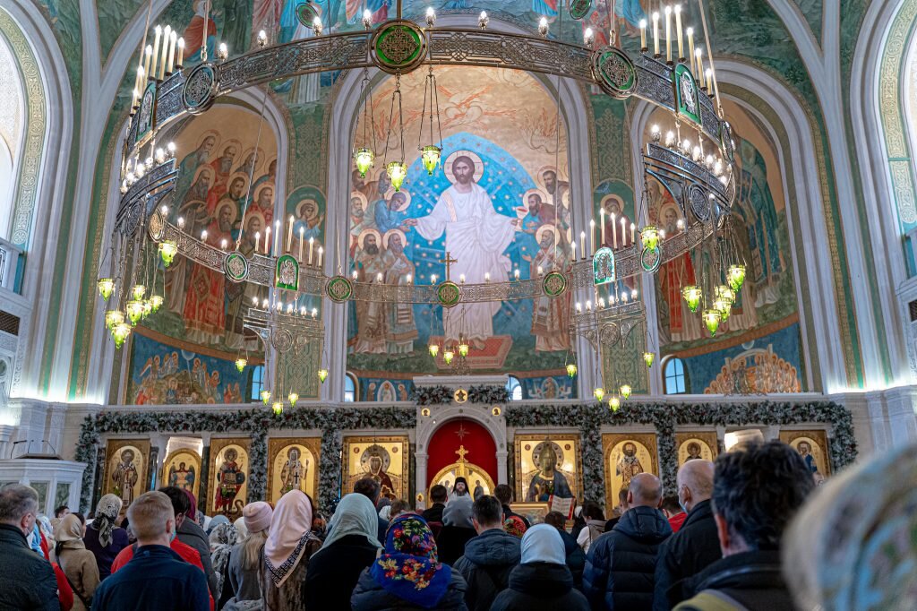 Храм воплощений. Хор Сретенского монастыря.