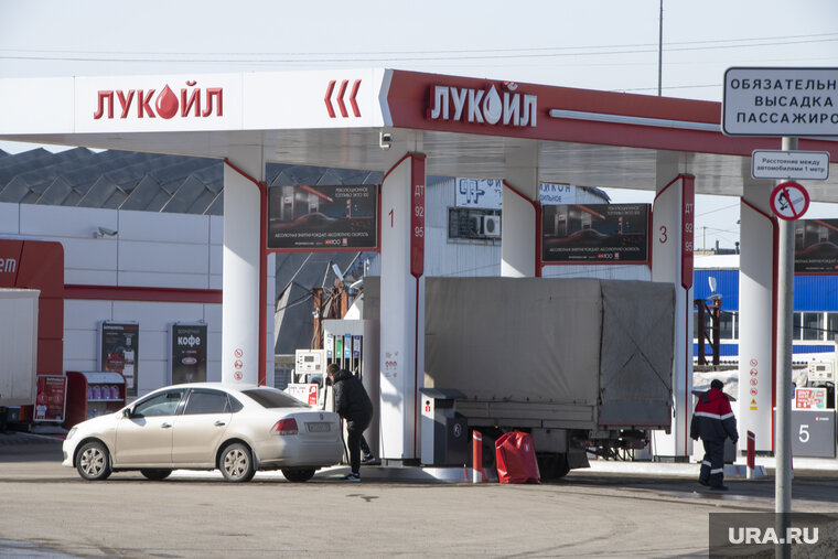    Цены на пермских автозаправках соответствуют рыночным, считают в региональном УФАС