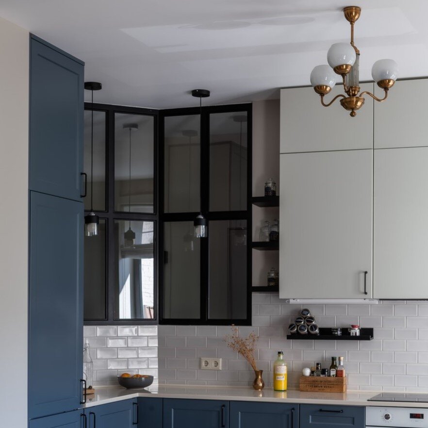 На фото: кухня-гостиная из проекта Варвары Шалито и Рады Кобук