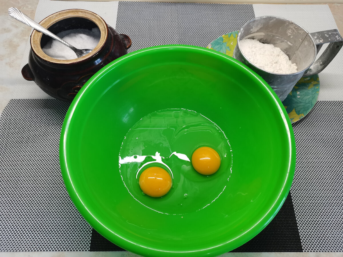 Замешиваю тесто. Фото автора 