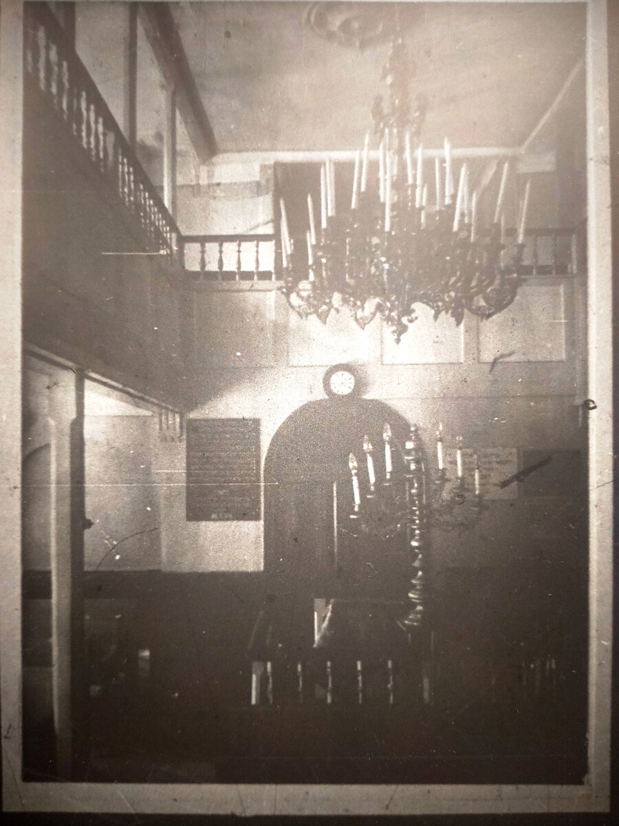 Межевой Еврейский Молитвенный дом, 1923 г. Внутреннее убранство.