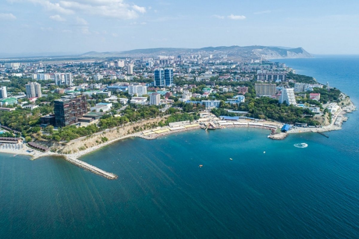    27 июня в Анапе запретили купание в море из-за шторма