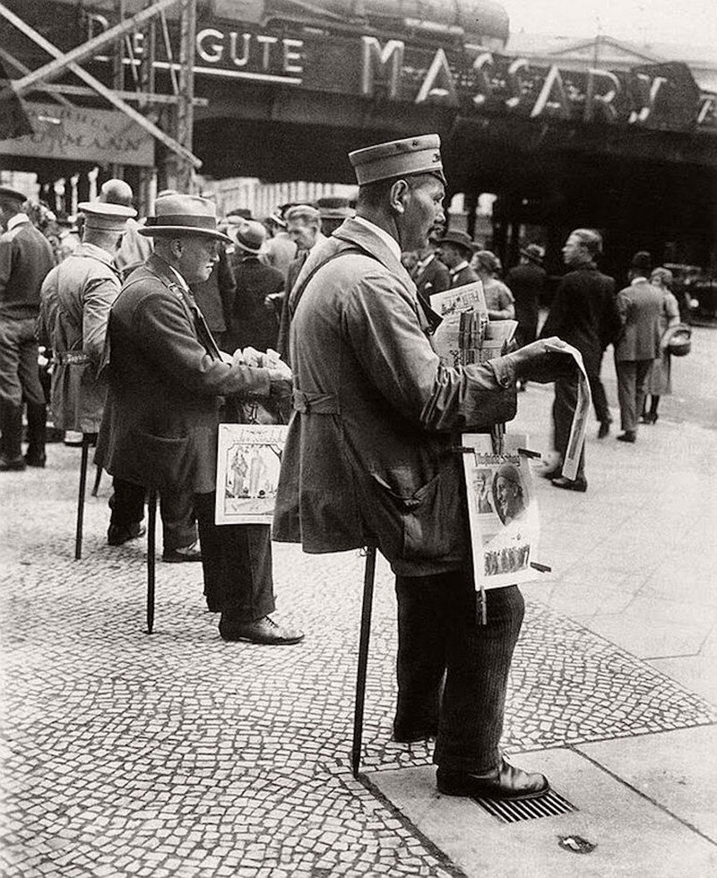 Берлин в 1920-е годы. Германия в 20е 30е годы 20 века. Золотые 20е Берлин. Берлин в 30-е годы.