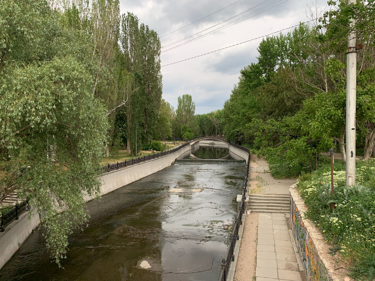 Салгир, самая длинная река Крыма, протекающая через Симферополь.