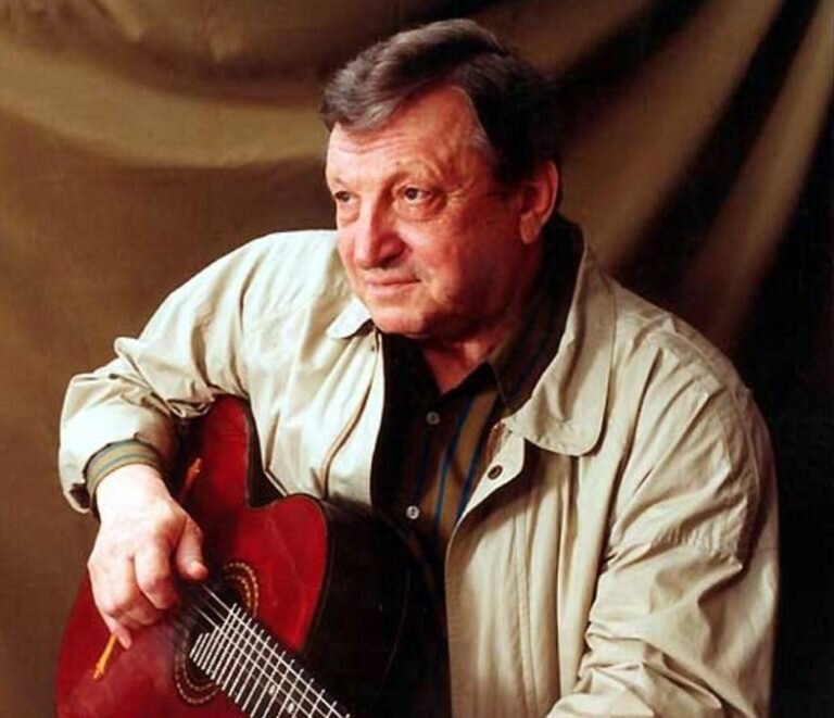 Виктор Семенович Берковский, великий российский бард.
