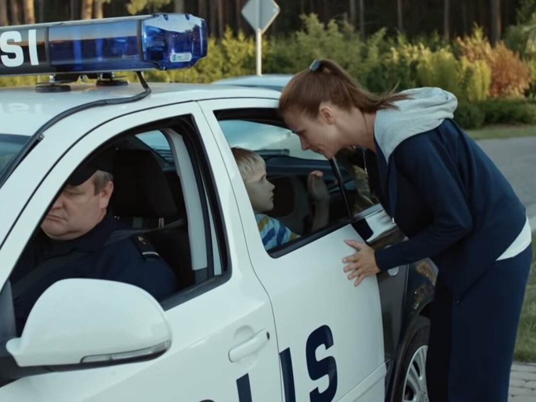 Скриншот из сериала 