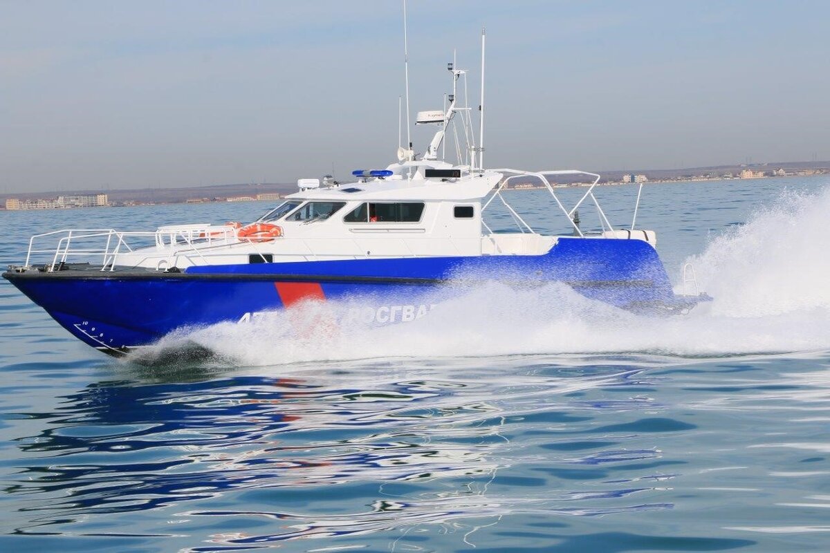 На заводе "Море" в последние годы строились катера для Росгвардии / Фото: сайт СЗ "Море" 