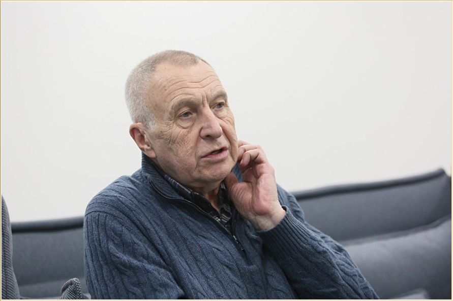 Актёр Андрей Смирнов