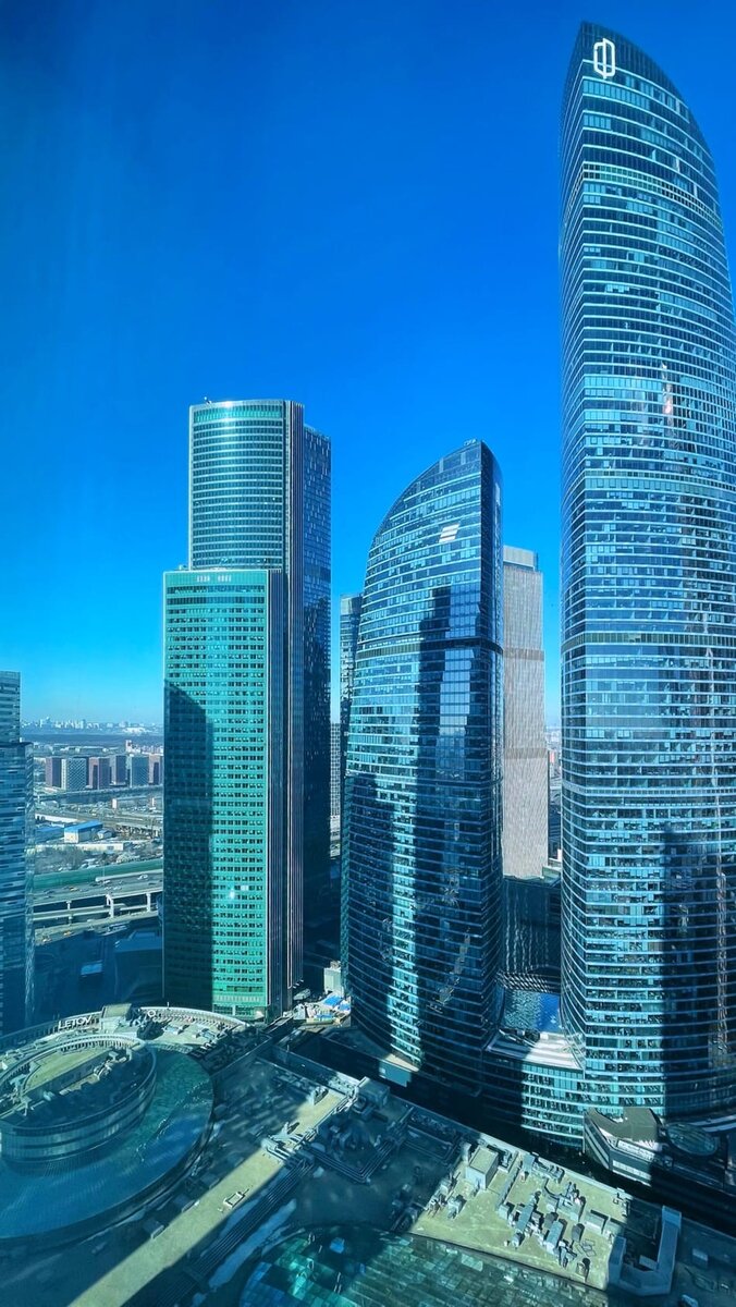 Вид из башни Империя