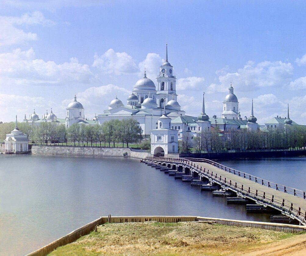 Фотография монастыря с полуострова Светлица. Сергей Прокудин-Горский, 1910