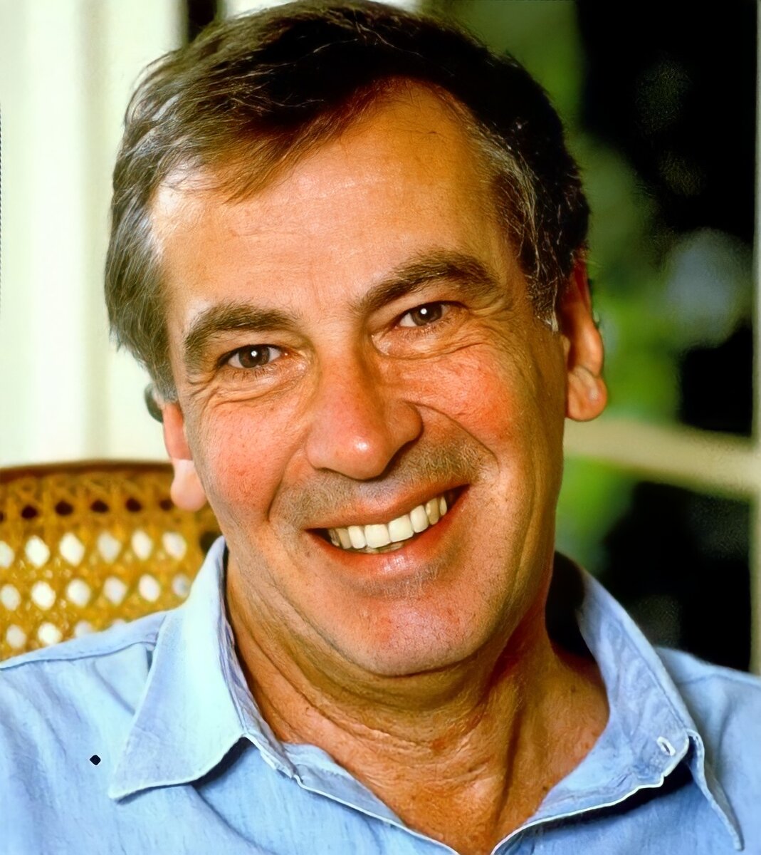 Роже анен. П роже. П роже. Жозеф сийес консул. П.