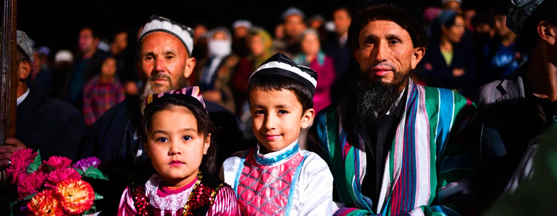 Сары уйгуры. Столица уйгуров. Народ уйгуры в китае. Уйгуры shaheri. Уйгуру шинжа.