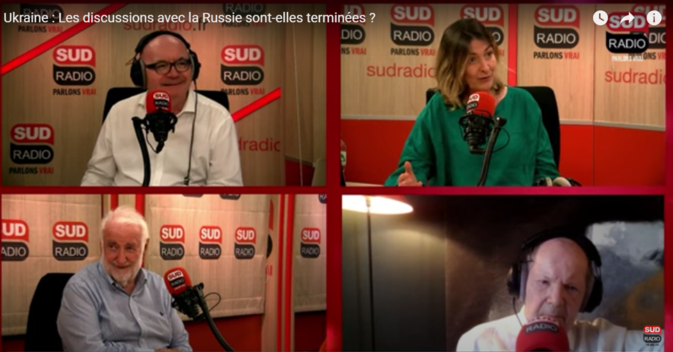Мадам Селин Пина и Лоик Ле Флош-Прижан (в левом нижнем углу), и ведущий передачи Филип Давид (в левом верхнем углу) с нескрываемым удовольствием хохмят в студии