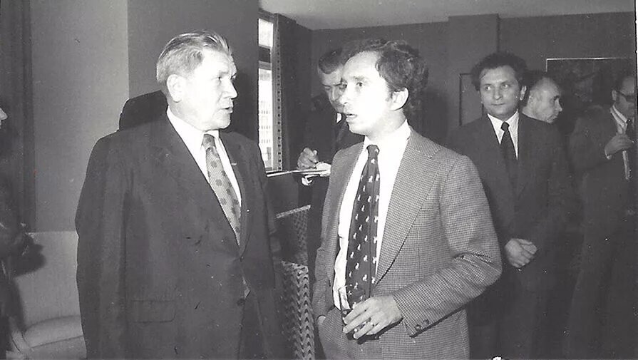 Николай Николаевич Смеляков на встрече с американскими бизнесменами 1960-е годы.