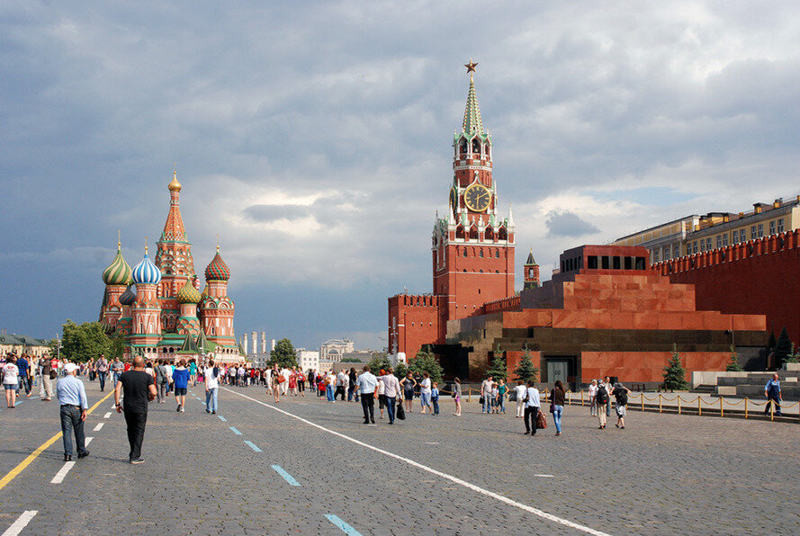 Москва, Красная площадь, источник фото - сайт https://clck.ru/324TjP