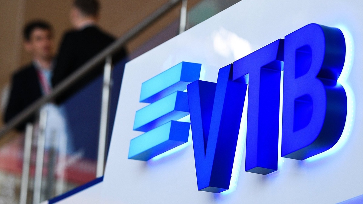    Стенд VTB на площадке V Восточного экономического форума во Владивостоке© РИА Новости . Владимир Астапкович