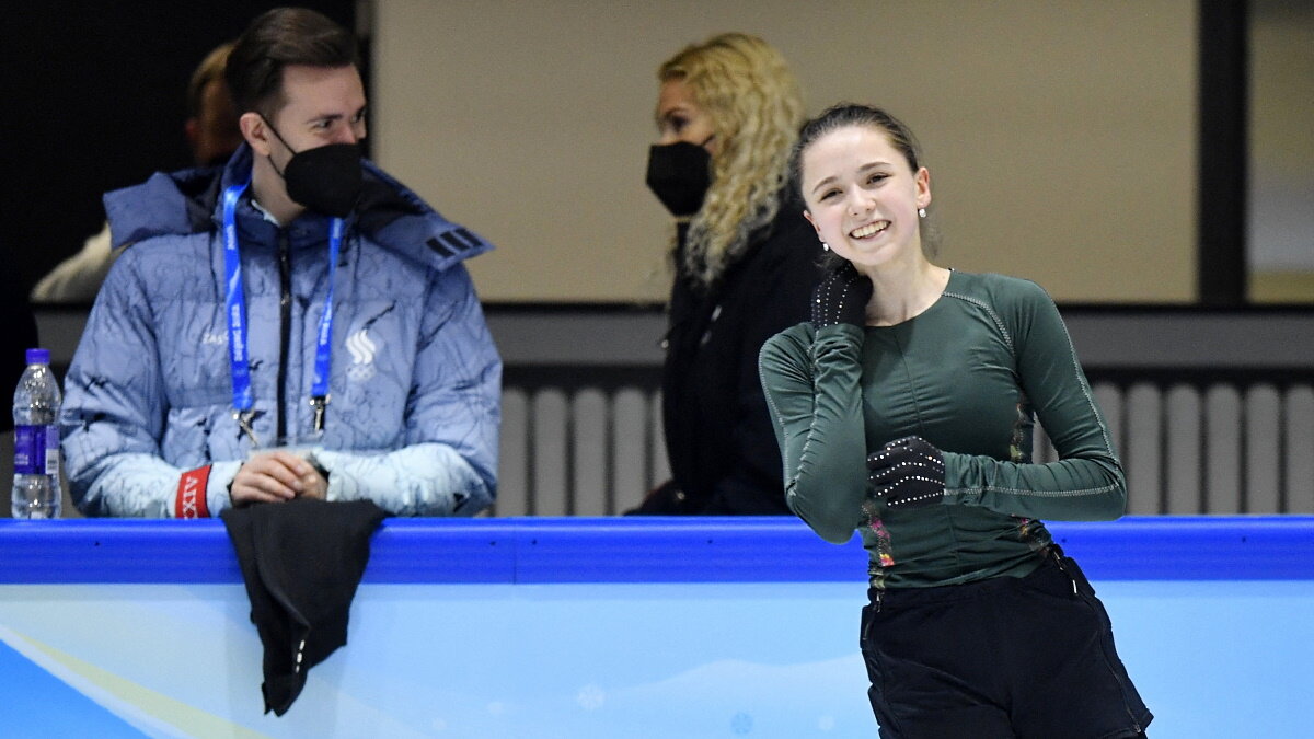    Валиева работала с хорошим настроением. Фото: REUTERS