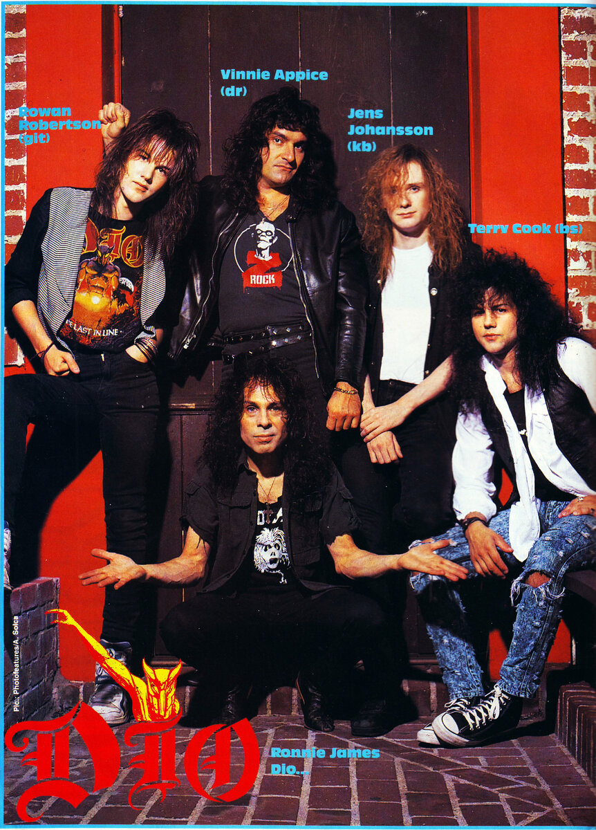 Страница журнала Metal Hammer