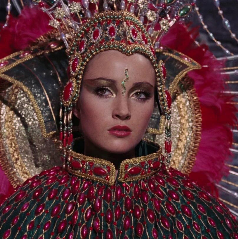 Джейн Сеймур в фильме «Живи и дай умереть», 1973 г.Фото Яндекс.Картинки
