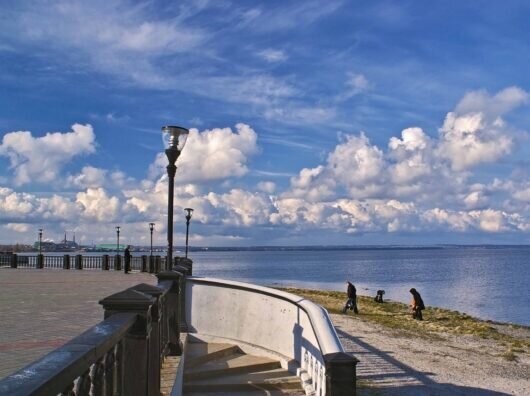    Набережная в Таганроге //Фото с сайта таганрогскийжурналист.рф