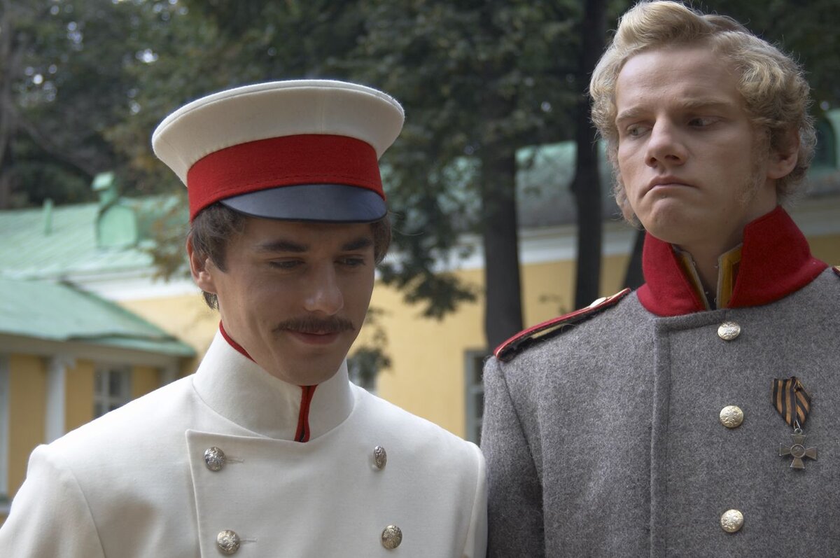 кадр из сериала «Герой нашего времени». Печорин и Грушницкий. 