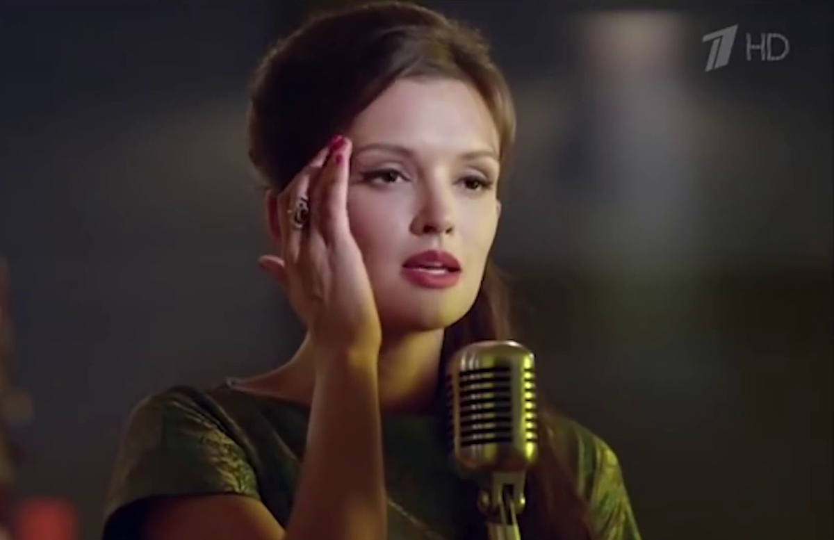 Паулина Андреева в фильме "Оттепель".