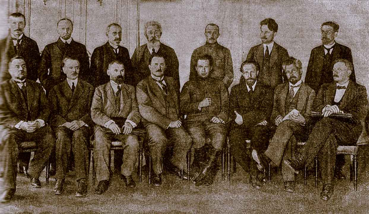 Кто возглавлял временное правительство. Второе коалиционное правительство 1917. Коалиционное правительство 1917 председатель Керенский. Временное правительство в 1917 г. Временное правительство 1917 2 марта.