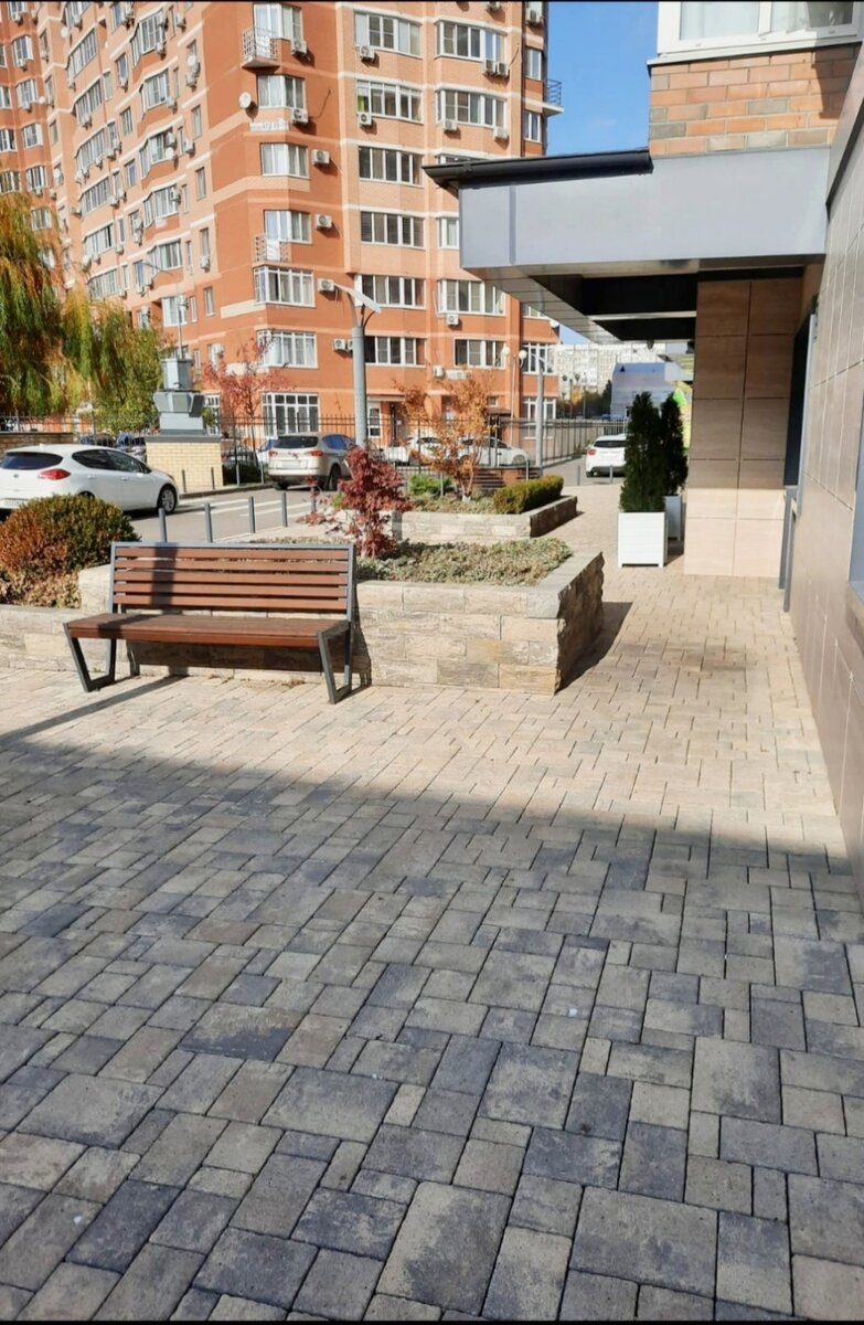 фото придомовой территории описываемого мной ниже ЖК