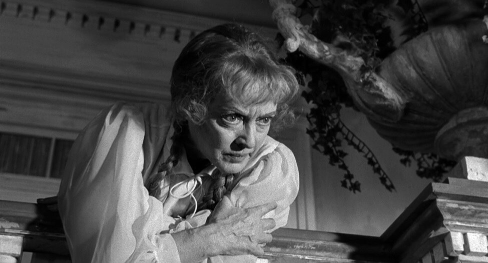 Кадр из фильма "Тише... тише, милая Шарлотта", 1964 г.