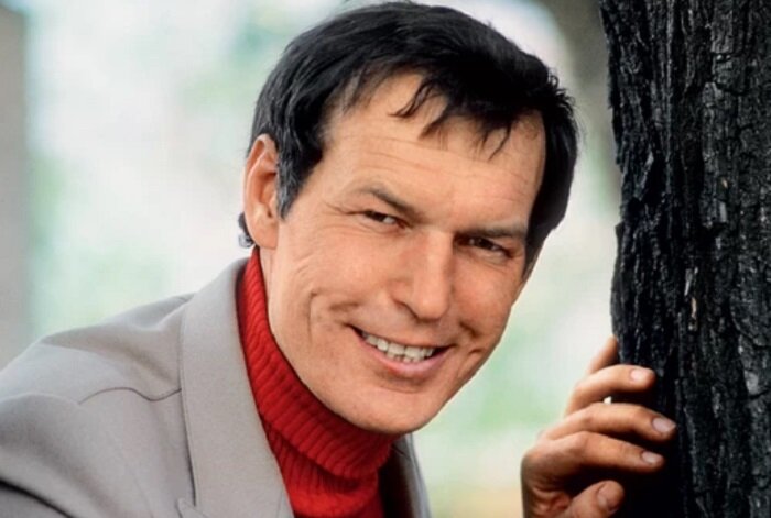 Регимантас Адомайтис 