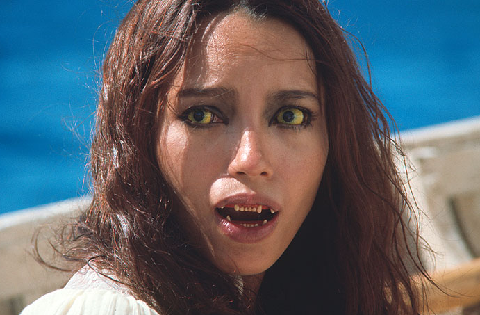 Барбара Каррера в образе женщины-кошки Марии в фильме "Остров доктора Моро"(1977).