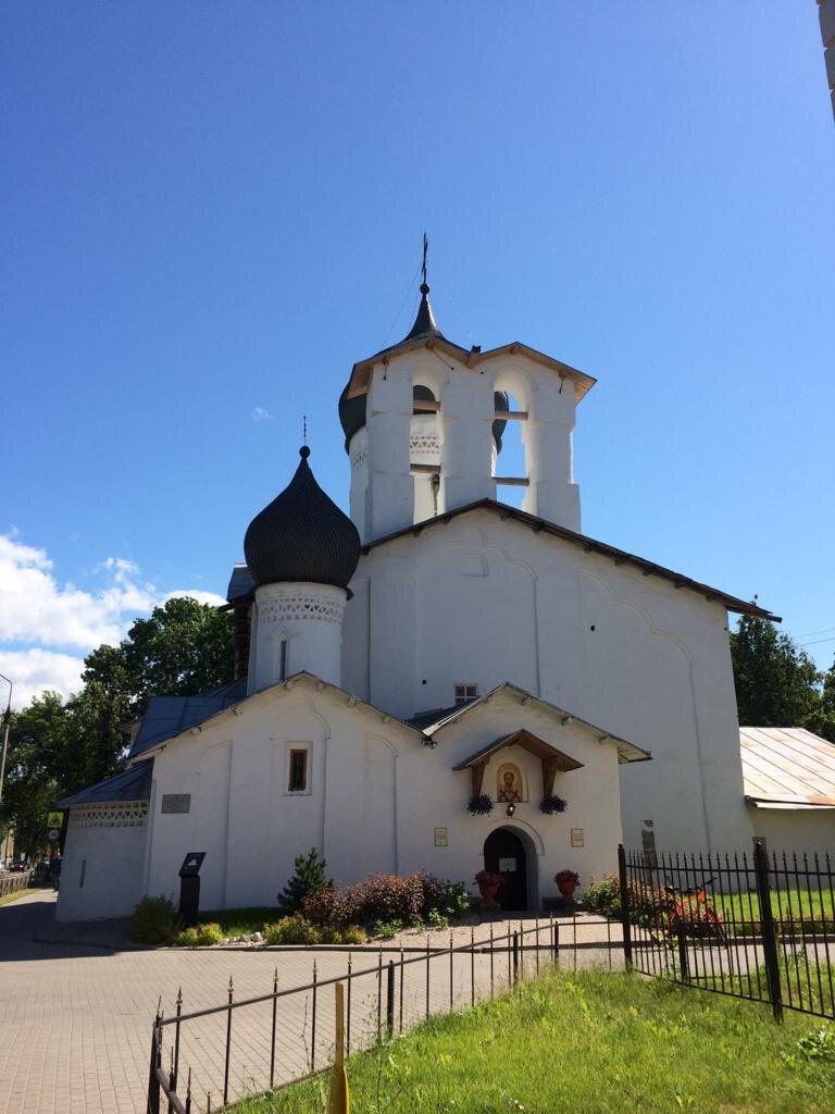 Фотография автора, г. Псков церковь Святителя Николая со Усохи