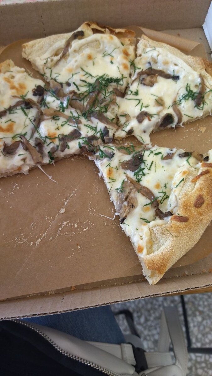 Пицца с трюфельным кремом. Фото из личного архива