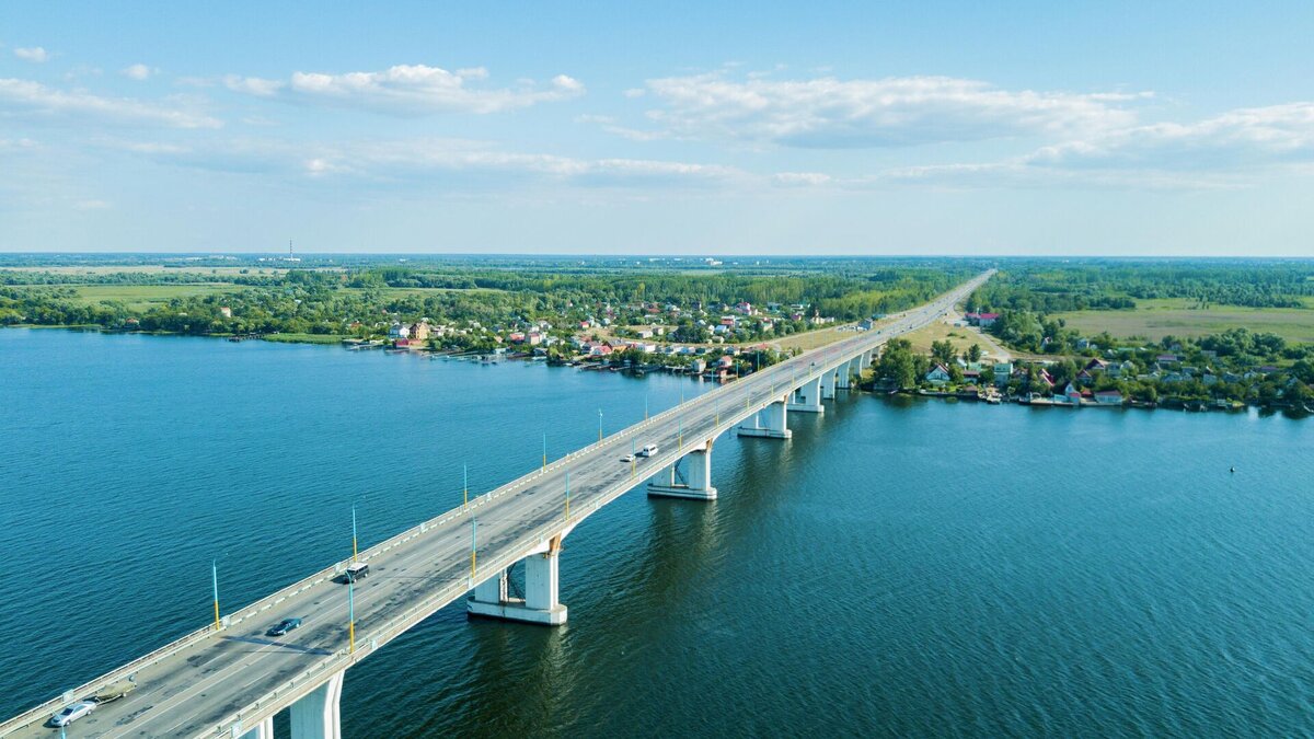 Антоновский мост через Днепр.