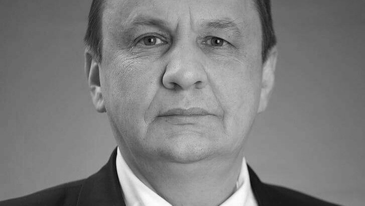     Генеральный директор акционерного общества «Газпром межрегионгаз Казань» Ринат Сабиров скончался на 56-м году жизни. Об этом сообщили в пресс-службе компании.