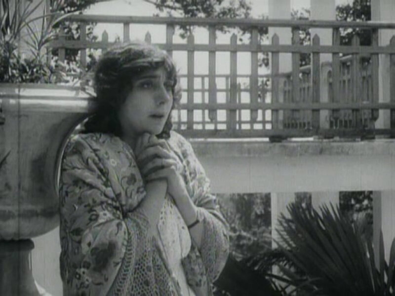 Поматрошенная и брошенная Гизелла