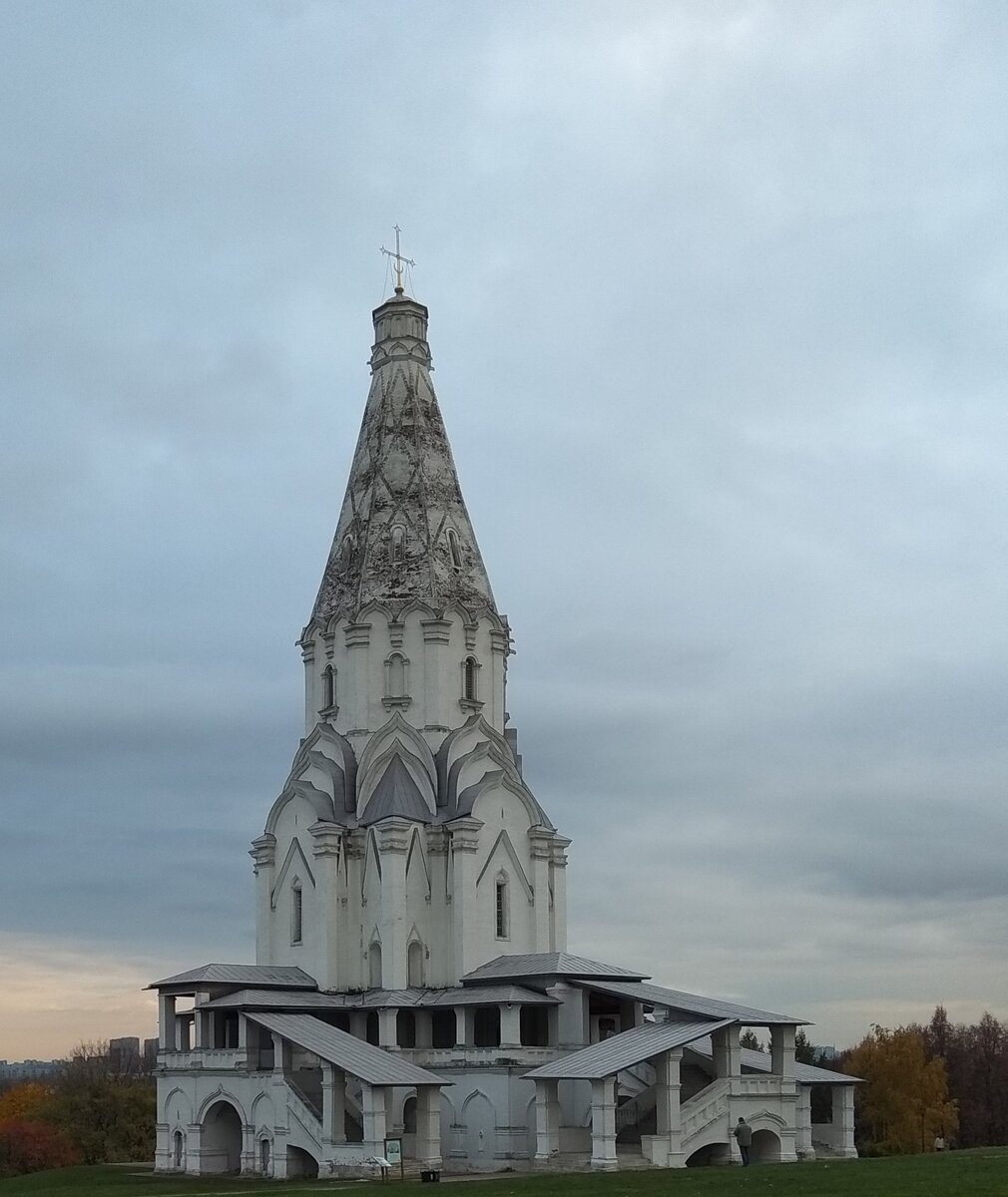 Церковь Вознесения Господня в Коломенском. Фото автора 